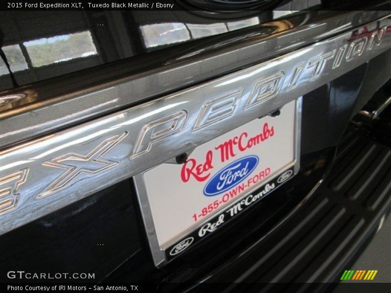 Tuxedo Black Metallic / Ebony 2015 Ford Expedition XLT