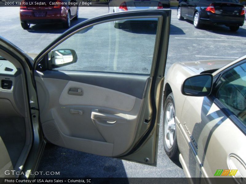 Cashmere Beige / Beige 2006 Kia Rio LX Sedan