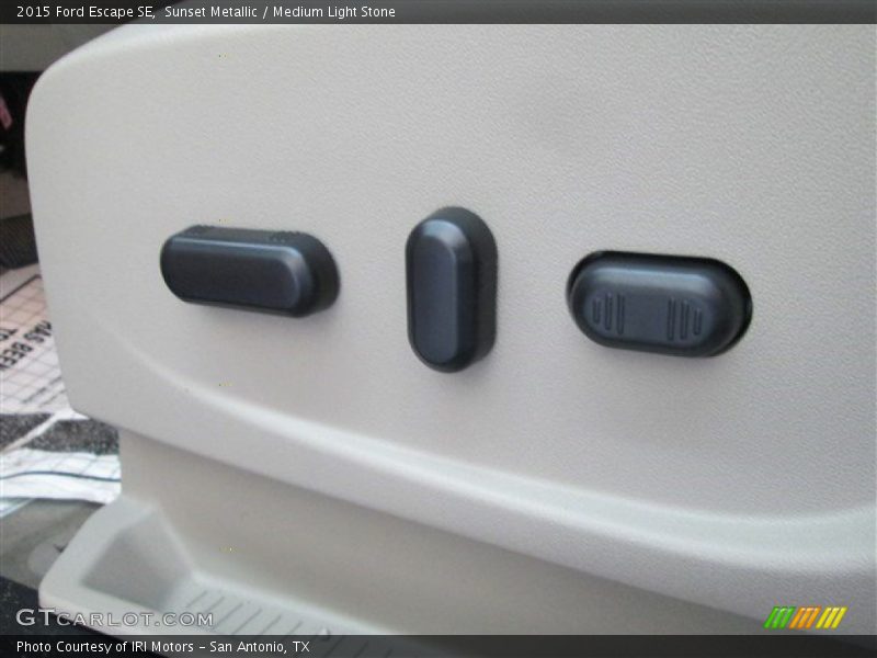 Sunset Metallic / Medium Light Stone 2015 Ford Escape SE
