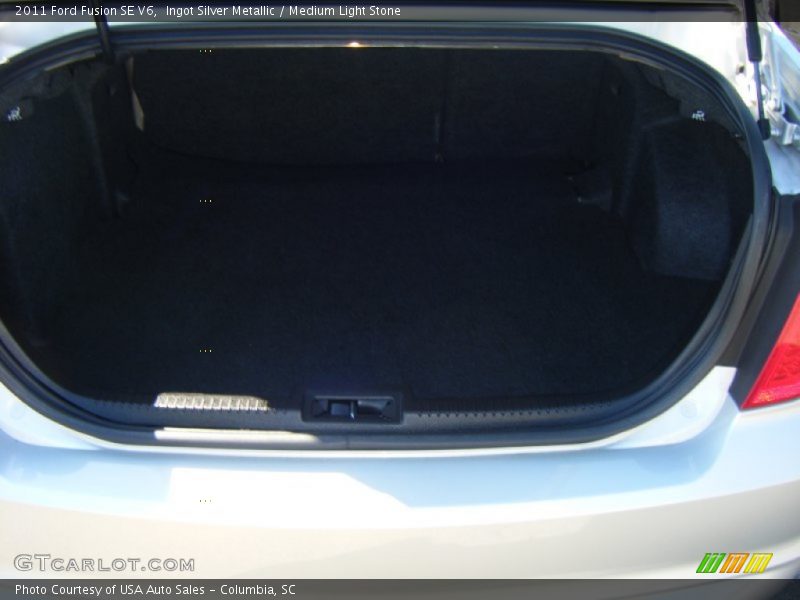 Ingot Silver Metallic / Medium Light Stone 2011 Ford Fusion SE V6