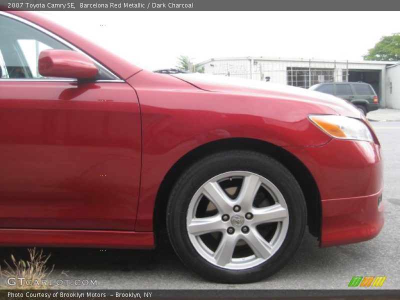 Barcelona Red Metallic / Dark Charcoal 2007 Toyota Camry SE