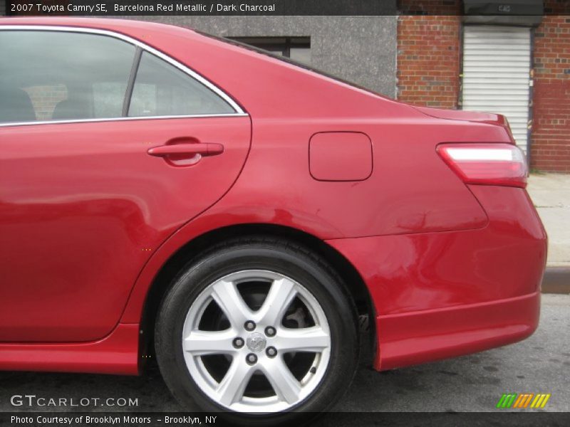 Barcelona Red Metallic / Dark Charcoal 2007 Toyota Camry SE