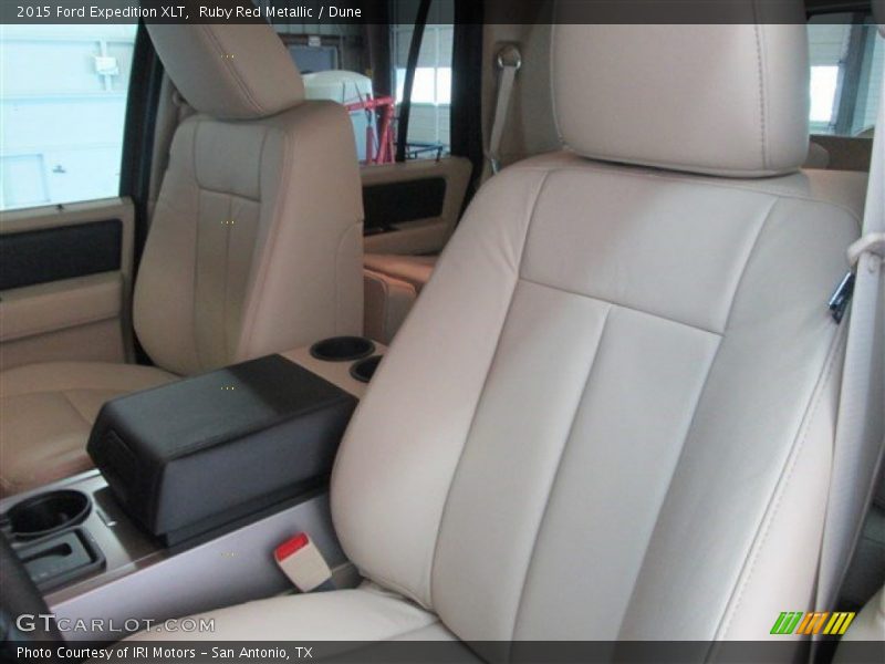 Ruby Red Metallic / Dune 2015 Ford Expedition XLT