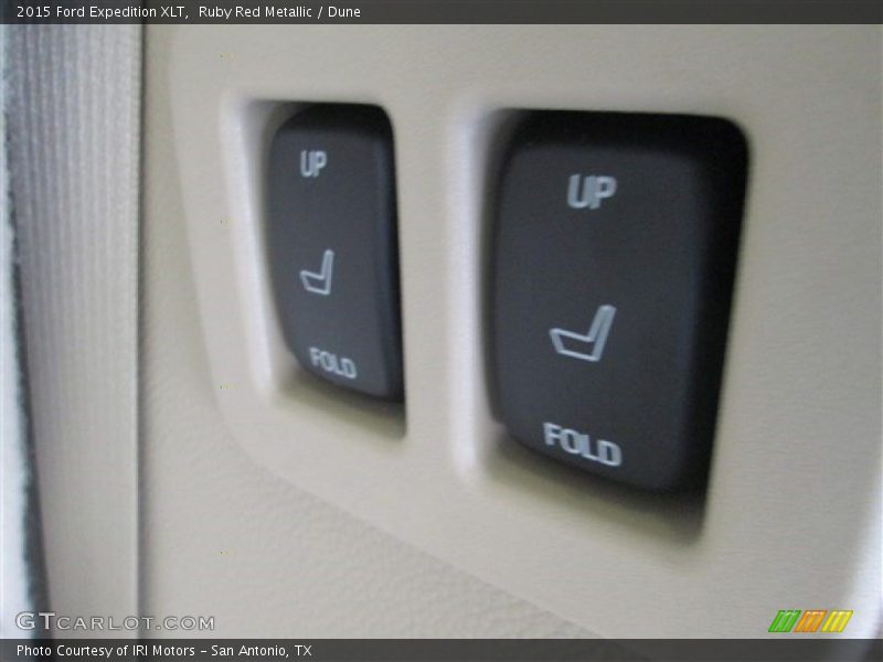 Ruby Red Metallic / Dune 2015 Ford Expedition XLT