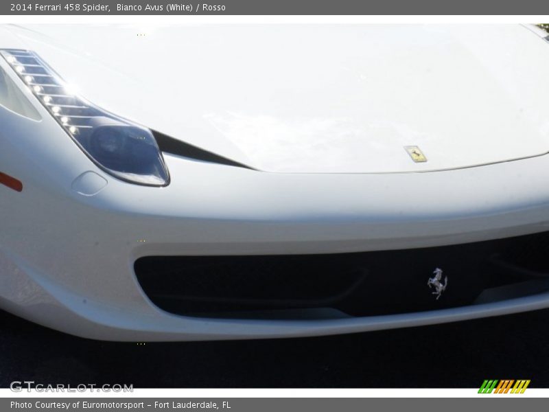 Bianco Avus (White) / Rosso 2014 Ferrari 458 Spider