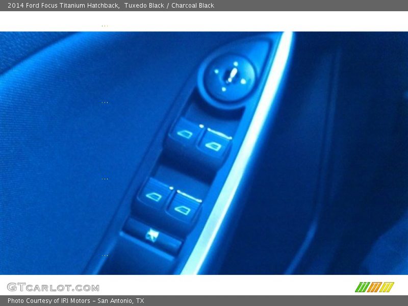 Tuxedo Black / Charcoal Black 2014 Ford Focus Titanium Hatchback