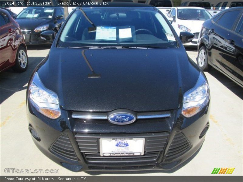 Tuxedo Black / Charcoal Black 2014 Ford Focus SE Sedan