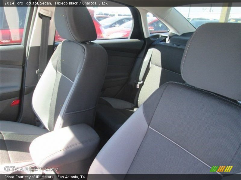 Tuxedo Black / Charcoal Black 2014 Ford Focus SE Sedan
