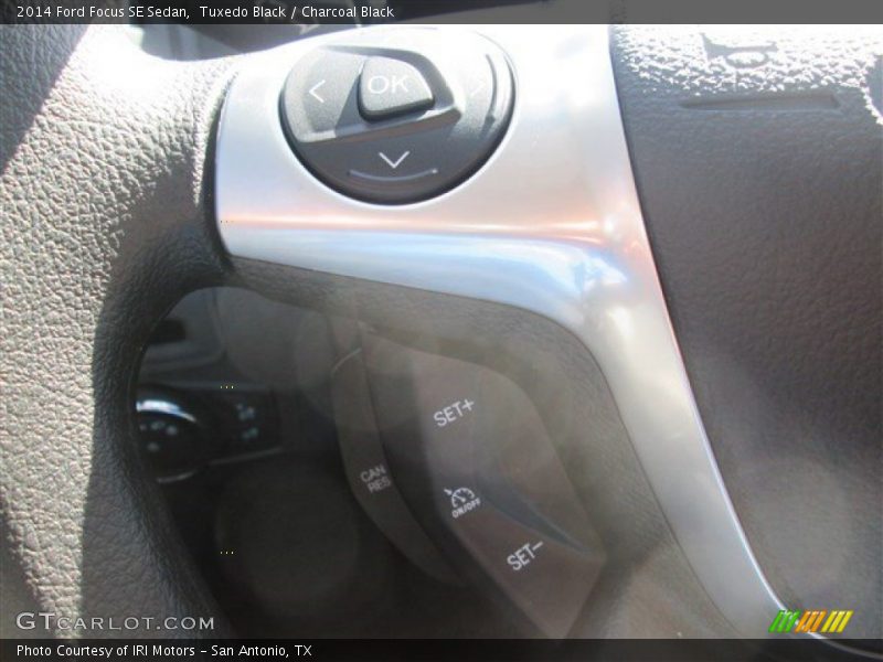 Tuxedo Black / Charcoal Black 2014 Ford Focus SE Sedan