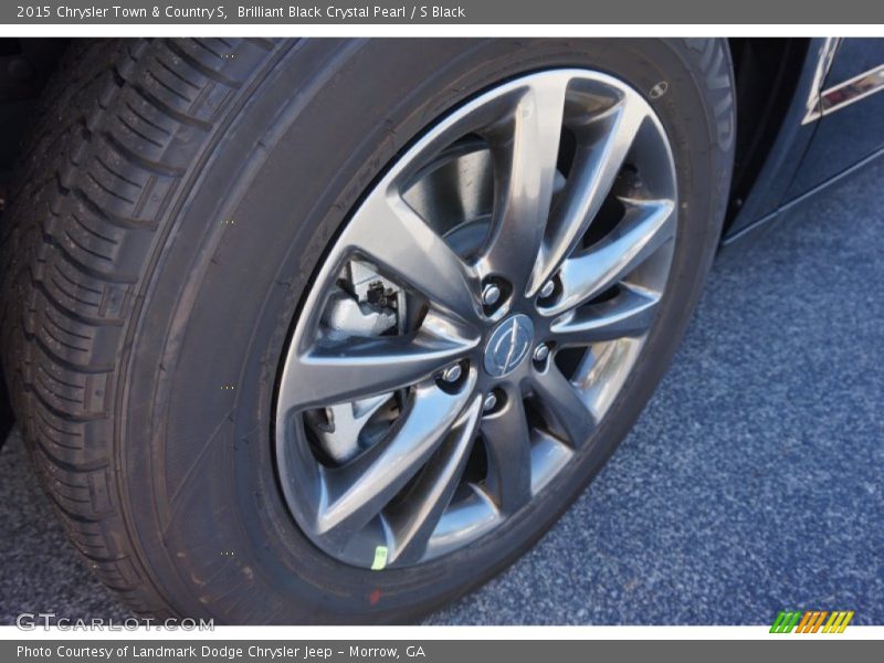  2015 Town & Country S Wheel