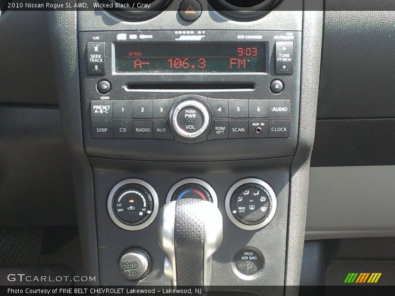 Wicked Black / Gray 2010 Nissan Rogue SL AWD