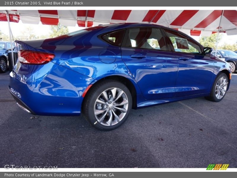 Vivid Blue Pearl / Black 2015 Chrysler 200 S