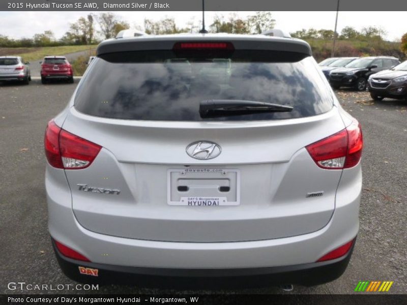 Diamond Silver / Black 2015 Hyundai Tucson SE AWD