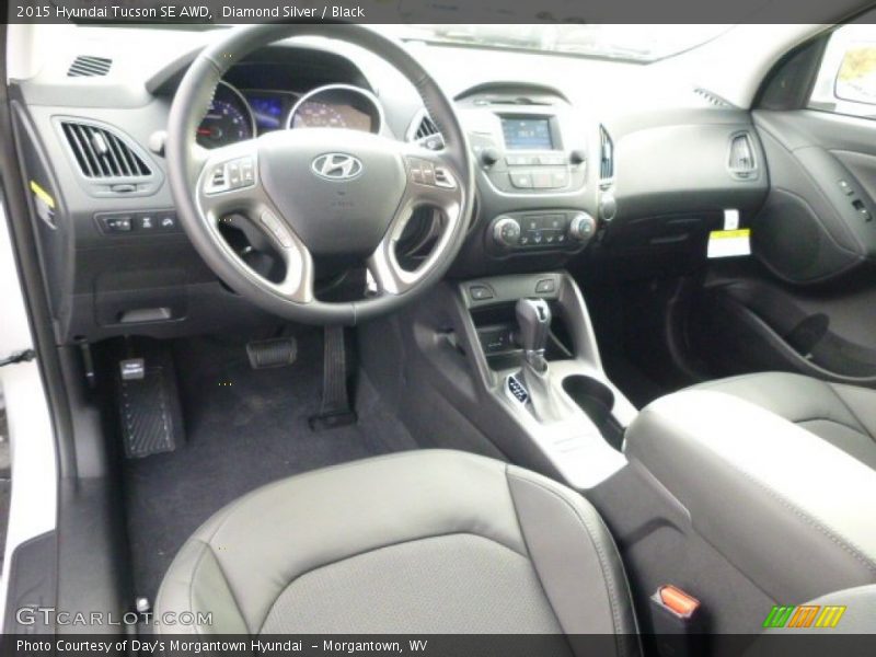 Diamond Silver / Black 2015 Hyundai Tucson SE AWD