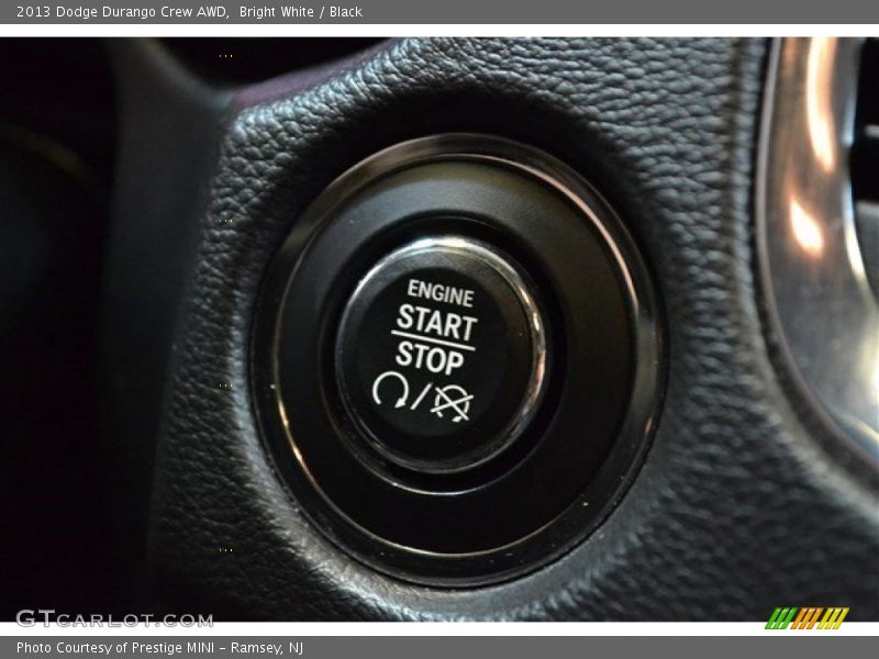 Bright White / Black 2013 Dodge Durango Crew AWD