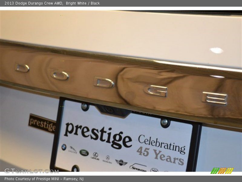 Bright White / Black 2013 Dodge Durango Crew AWD