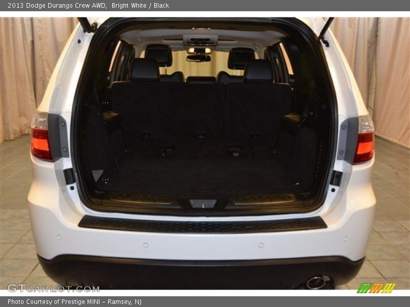 Bright White / Black 2013 Dodge Durango Crew AWD