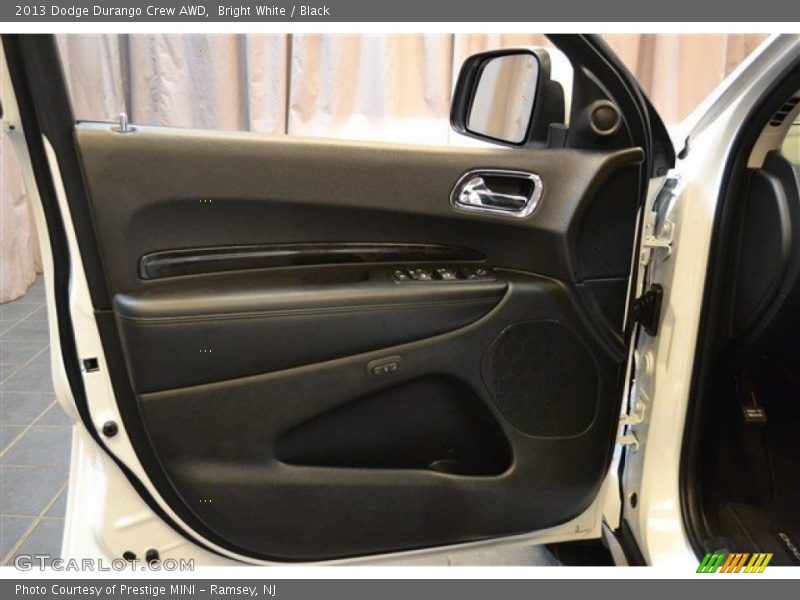 Bright White / Black 2013 Dodge Durango Crew AWD
