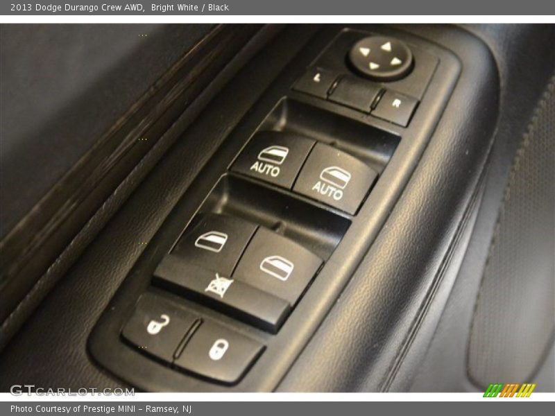 Bright White / Black 2013 Dodge Durango Crew AWD