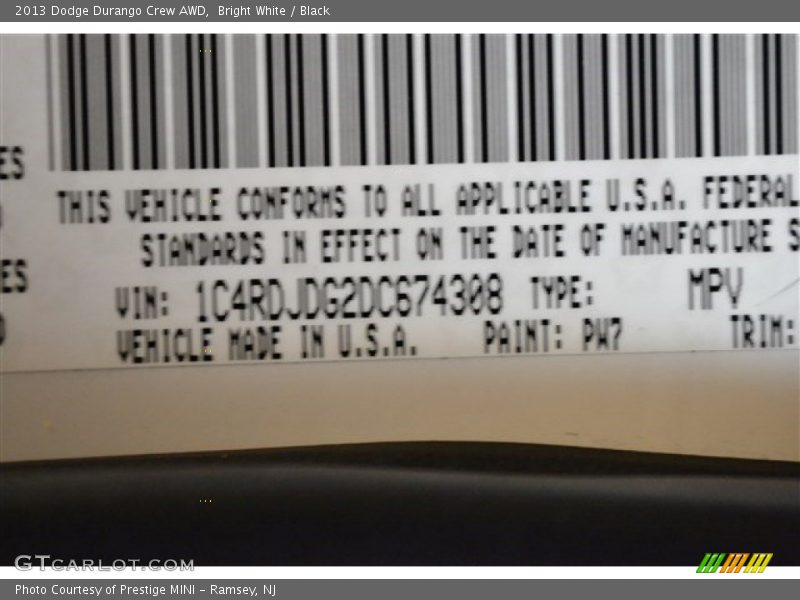 Bright White / Black 2013 Dodge Durango Crew AWD