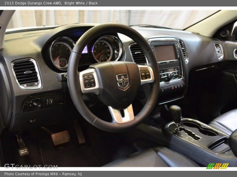Bright White / Black 2013 Dodge Durango Crew AWD