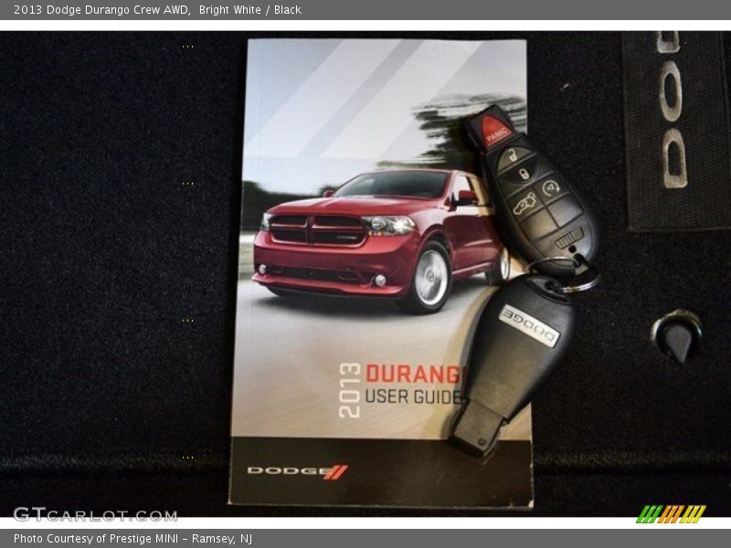 Bright White / Black 2013 Dodge Durango Crew AWD