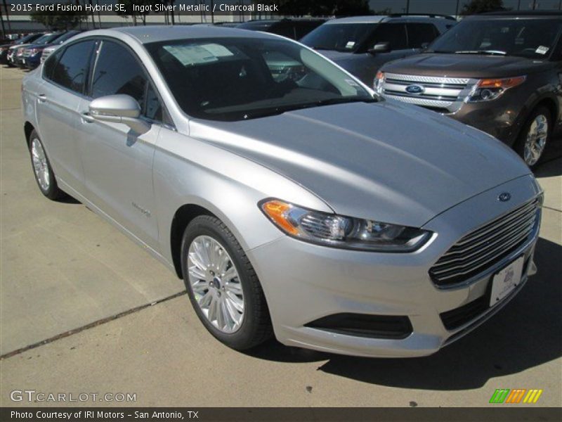Ingot Silver Metallic / Charcoal Black 2015 Ford Fusion Hybrid SE