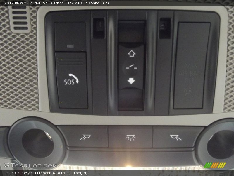 Carbon Black Metallic / Sand Beige 2012 BMW X5 xDrive35d