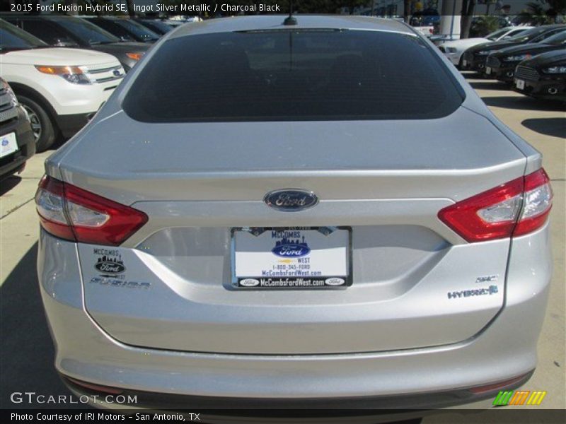 Ingot Silver Metallic / Charcoal Black 2015 Ford Fusion Hybrid SE