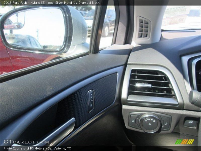 Ingot Silver Metallic / Charcoal Black 2015 Ford Fusion Hybrid SE