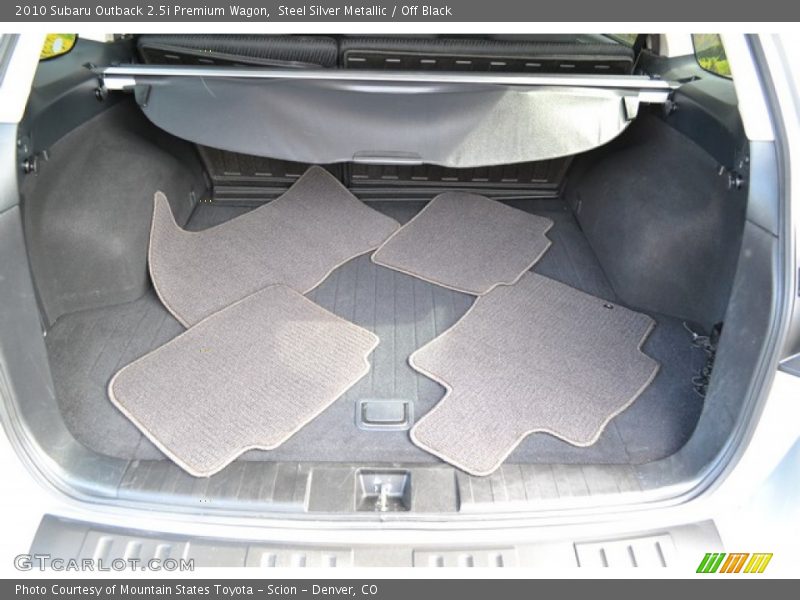 Steel Silver Metallic / Off Black 2010 Subaru Outback 2.5i Premium Wagon
