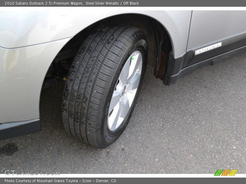 Steel Silver Metallic / Off Black 2010 Subaru Outback 2.5i Premium Wagon