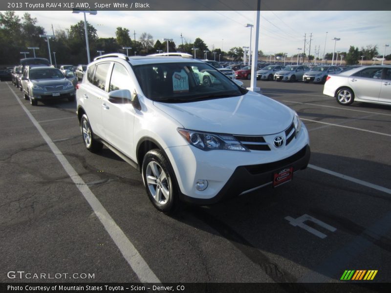 Super White / Black 2013 Toyota RAV4 XLE AWD