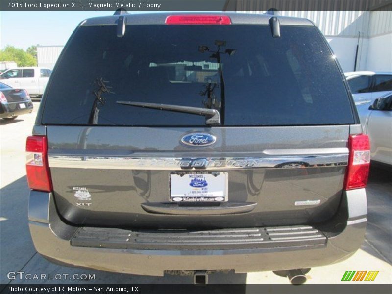 Magnetic Metallic / Ebony 2015 Ford Expedition XLT