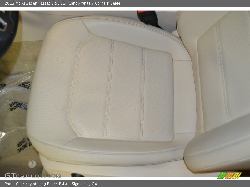 Candy White / Cornsilk Beige 2013 Volkswagen Passat 2.5L SE