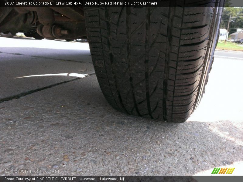Deep Ruby Red Metallic / Light Cashmere 2007 Chevrolet Colorado LT Crew Cab 4x4