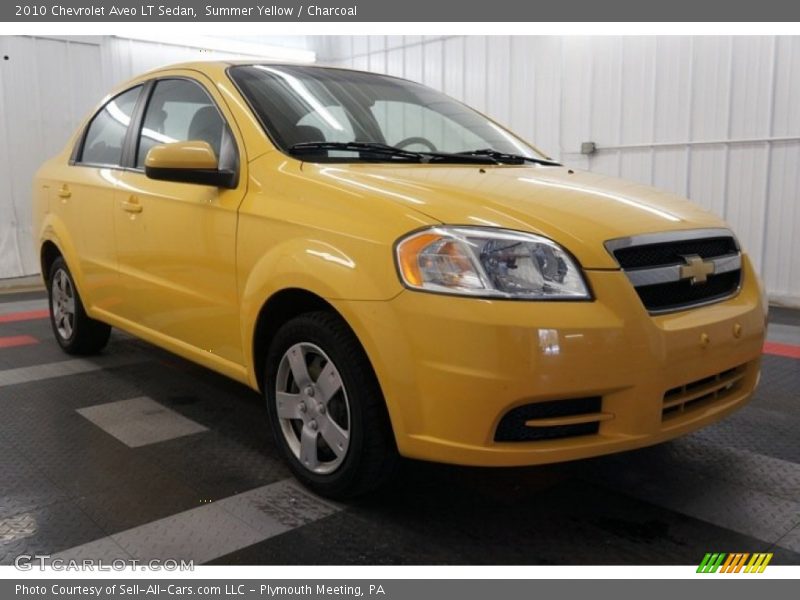 Front 3/4 View of 2010 Aveo LT Sedan