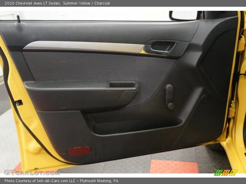 Door Panel of 2010 Aveo LT Sedan