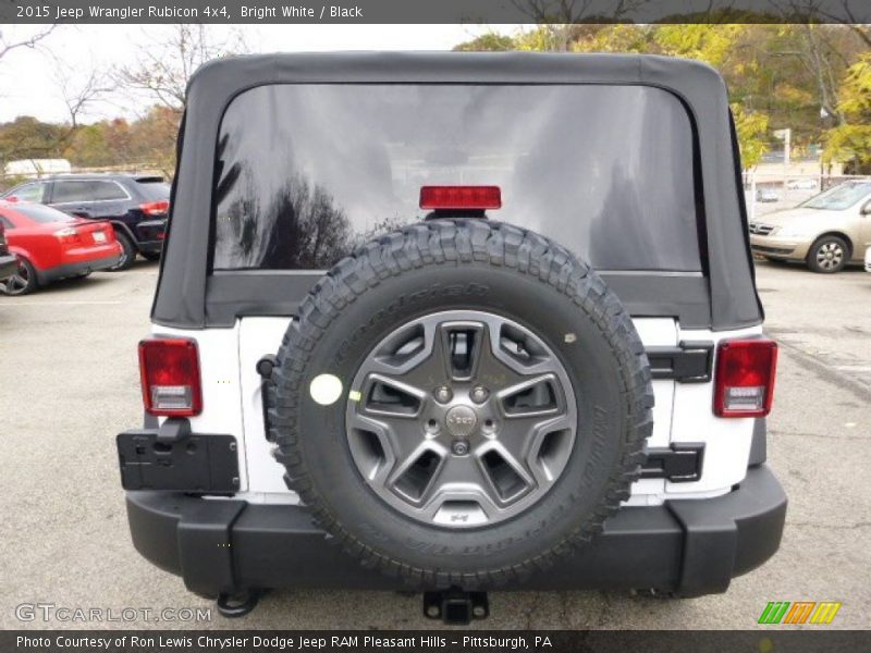 Bright White / Black 2015 Jeep Wrangler Rubicon 4x4