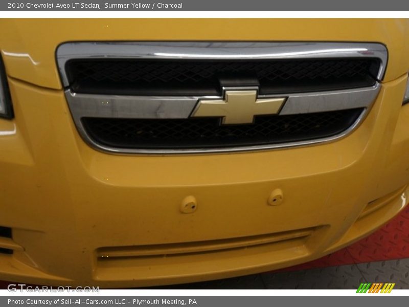 Summer Yellow / Charcoal 2010 Chevrolet Aveo LT Sedan