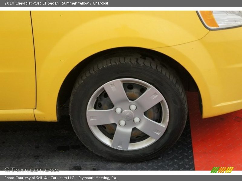 Summer Yellow / Charcoal 2010 Chevrolet Aveo LT Sedan