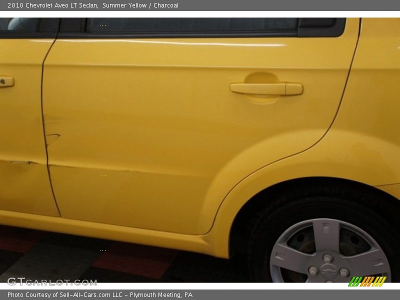 Summer Yellow / Charcoal 2010 Chevrolet Aveo LT Sedan