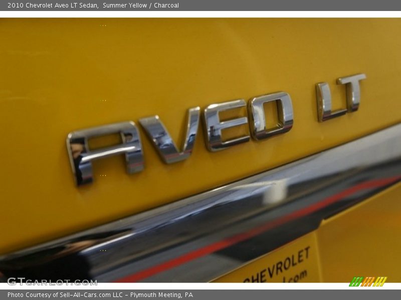 Summer Yellow / Charcoal 2010 Chevrolet Aveo LT Sedan