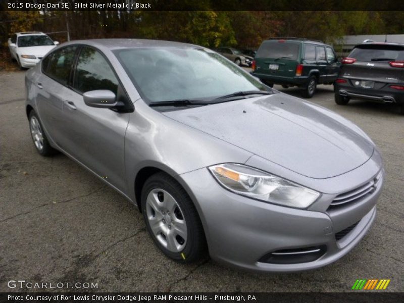 Front 3/4 View of 2015 Dart SE