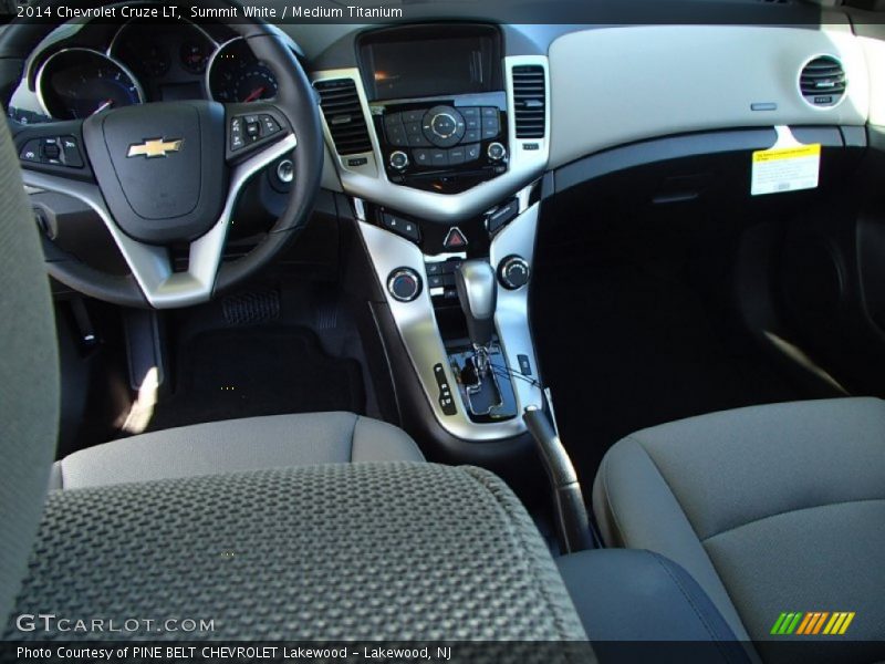 Summit White / Medium Titanium 2014 Chevrolet Cruze LT
