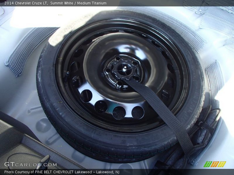 Summit White / Medium Titanium 2014 Chevrolet Cruze LT