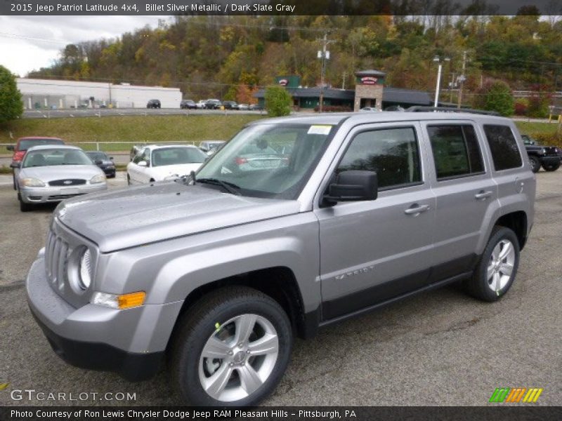 Front 3/4 View of 2015 Patriot Latitude 4x4