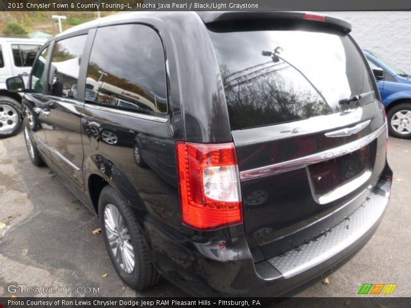 Mocha Java Pearl / Black/Light Graystone 2015 Chrysler Town & Country Touring-L