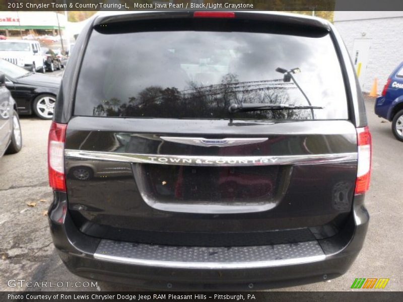 Mocha Java Pearl / Black/Light Graystone 2015 Chrysler Town & Country Touring-L