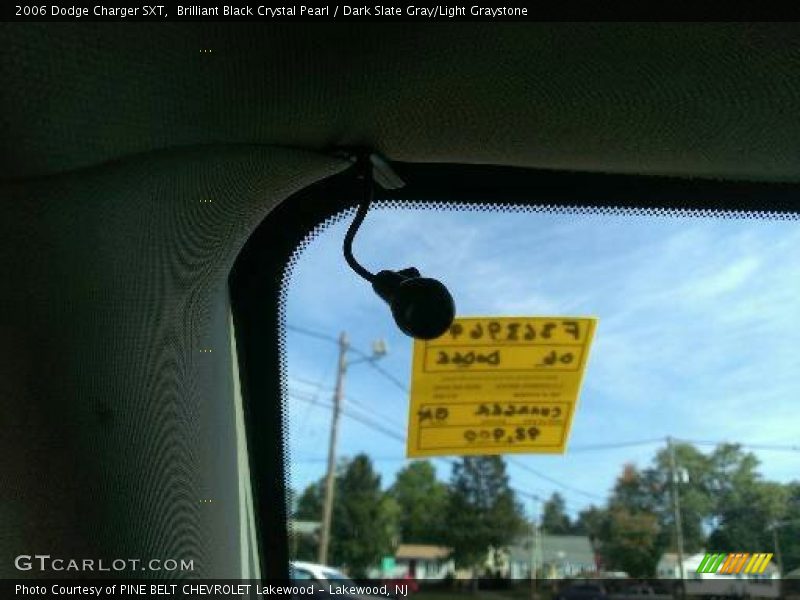 Brilliant Black Crystal Pearl / Dark Slate Gray/Light Graystone 2006 Dodge Charger SXT